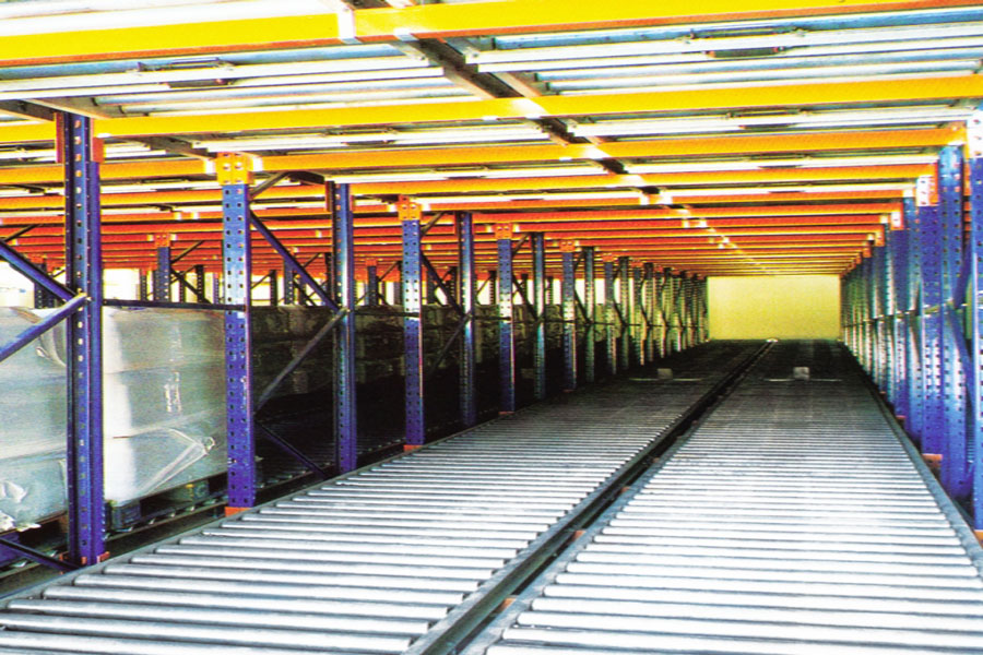 rafturi pentru depozitare paletizata gravitationale Pallet-Flow